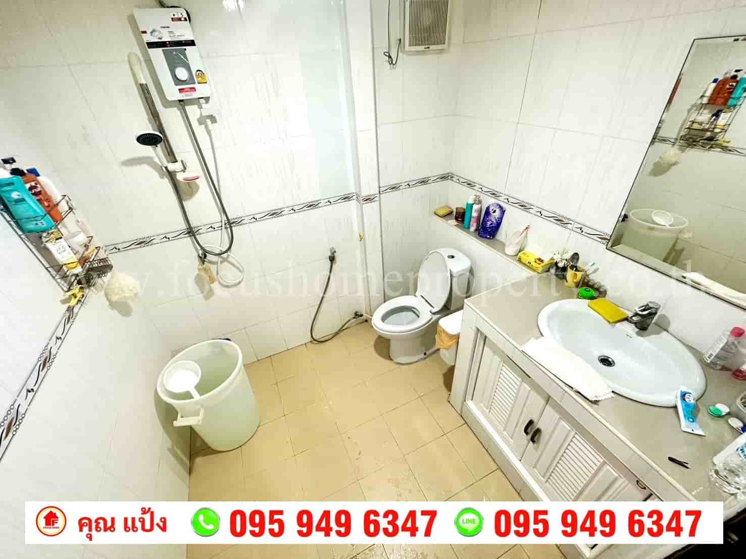 ขาย ตึกแถว 4 ชั้นครึ่ง หน้าโรงเรียนอนุราชประสิทธิ์ สนามบินน้ำ